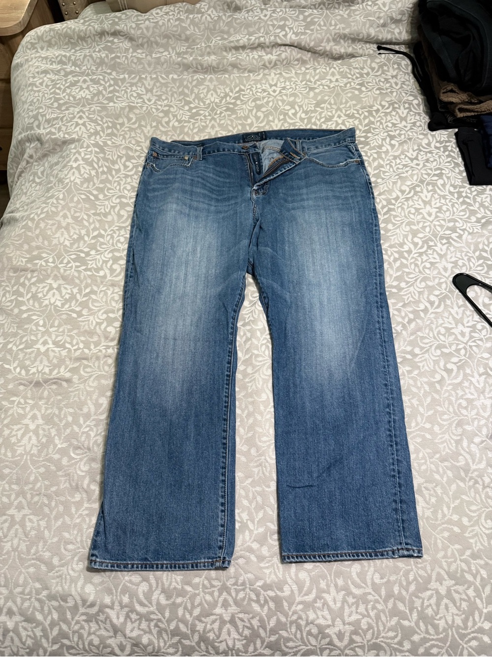 Lucky Brand Men’s Light Blue Relaxed Jeans